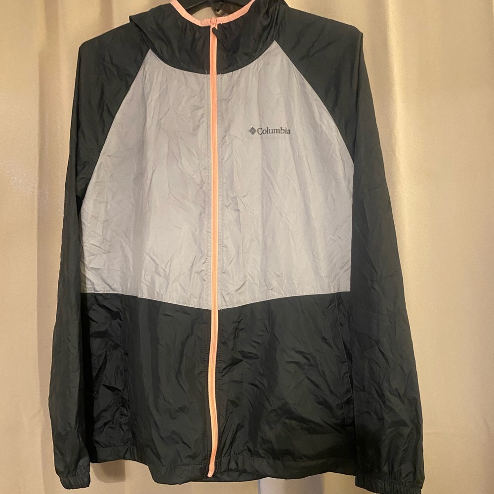 NWOT Columbia windbreaker